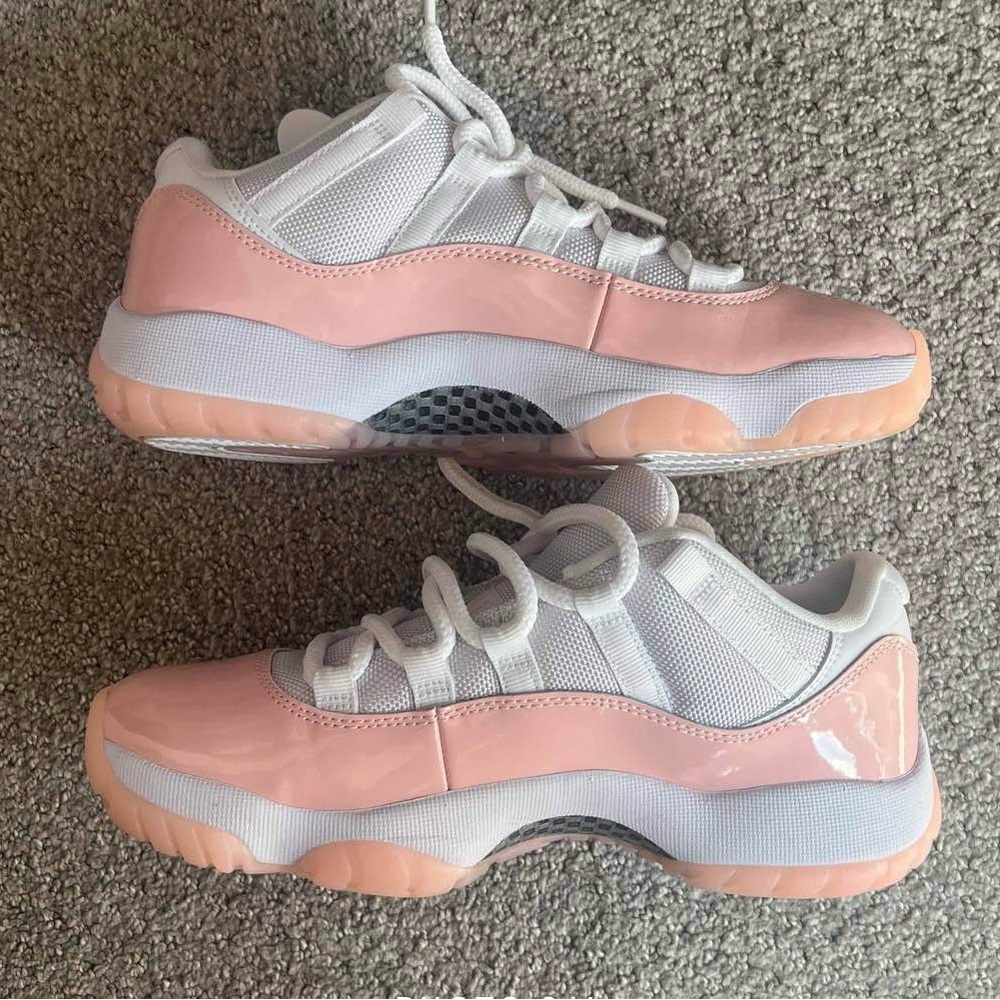 Jordan 11 Low Retro Women’s light pink size 7.5